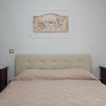 נאפולי Historical Center Duomo Suite מראה חיצוני תמונה