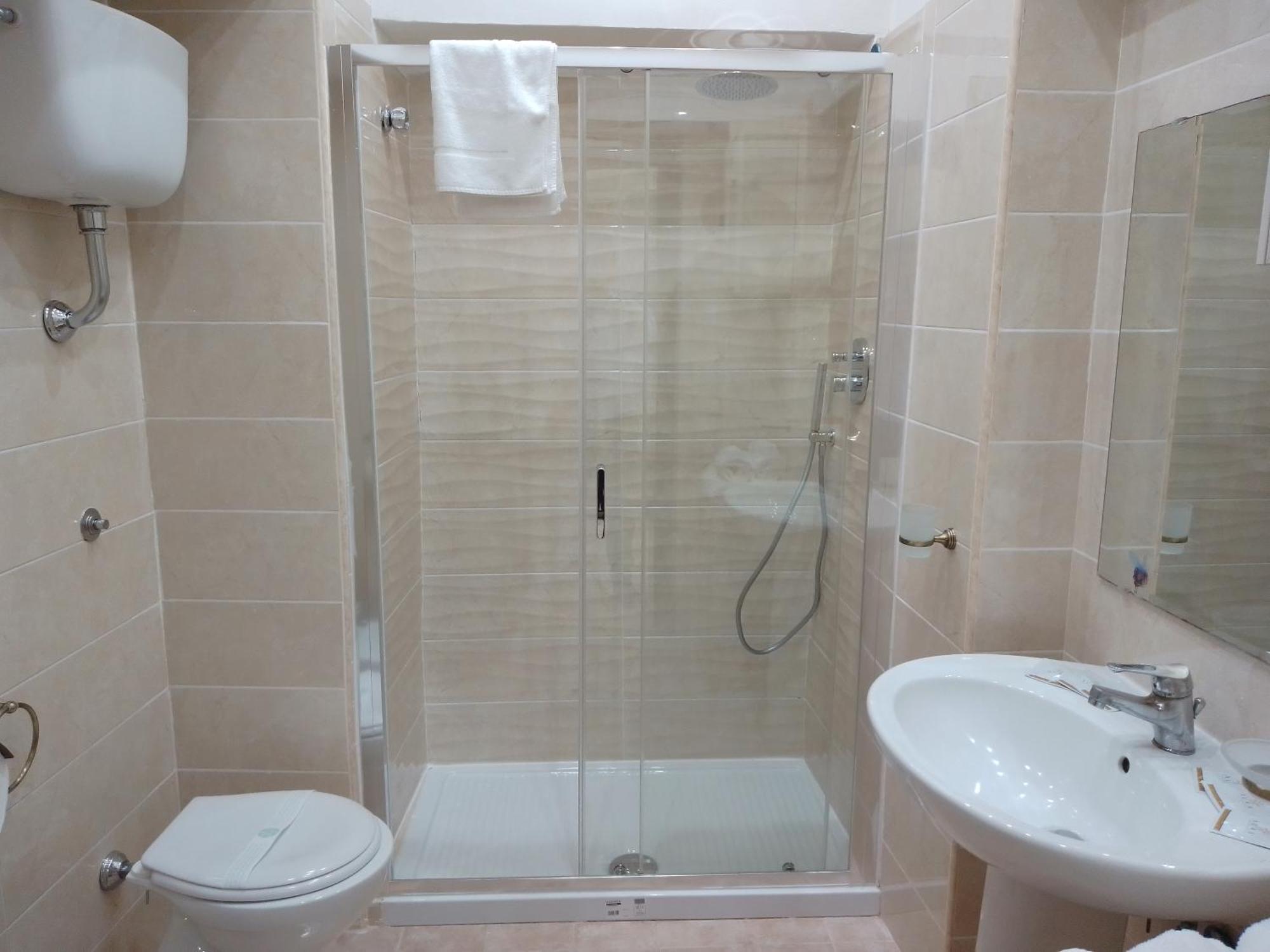 נאפולי Historical Center Duomo Suite מראה חיצוני תמונה